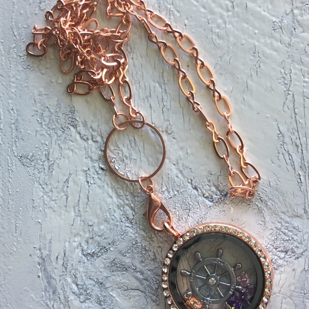 Rose Gold fishing wheel Memory Locket